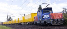 Verlagerung auf die Schiene: SBB Cargo und Schweizerische Post testen innovativen Pendelzug