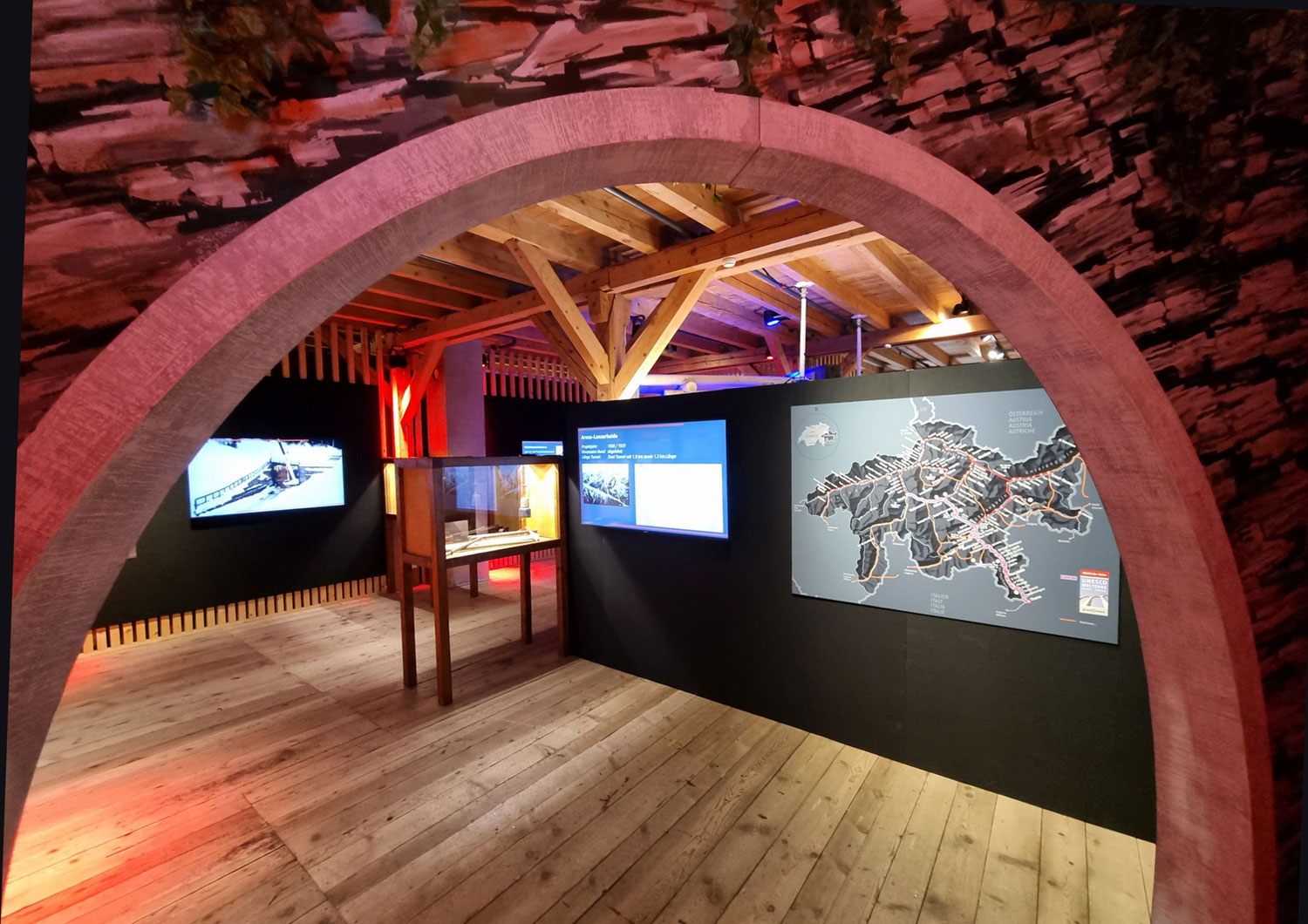 Eingang-Tunnel-neu_Bahnmuseum Albula_15 6 24