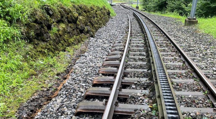 Fahrbahnschaeden Unwetter Rorschach Heiden 1_AB_7 24