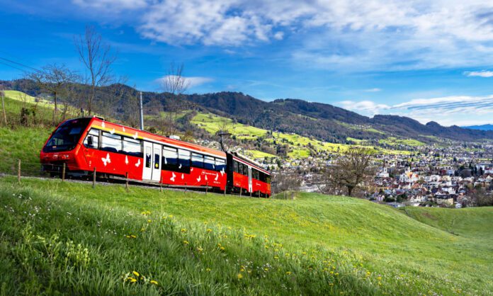 Zug auf der Linie Altstätten-Gais