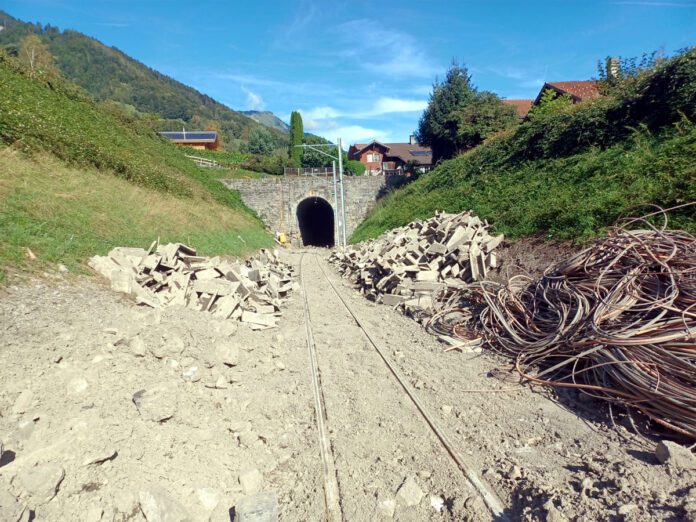 Zentralbahn Aufraeumarbeiten Brienz Tunnel_ZB_10 9 24