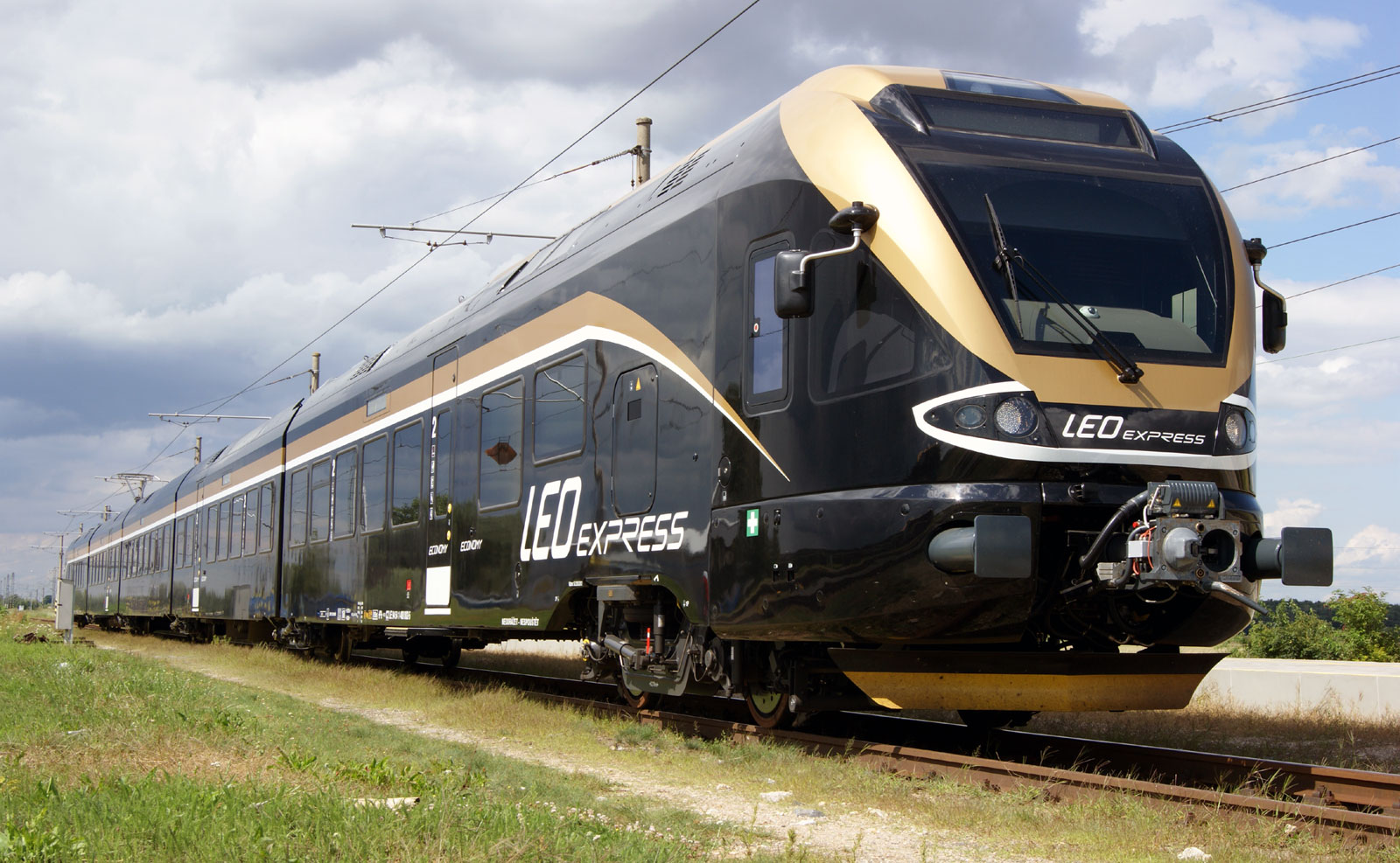 FLIRT-LEO-Express_Stadler_7 8 12