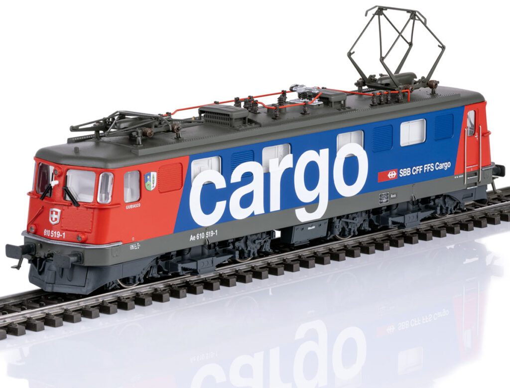 Maerklin SBB Cargo Ae 610 519 Wappen Giubiasco 39366 H0 1_Maerklin_01 25