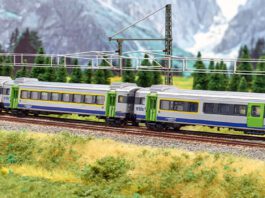 Minitrix BLS EW III-Pendel 16684 18293 18294 N_Maerklin_01 25