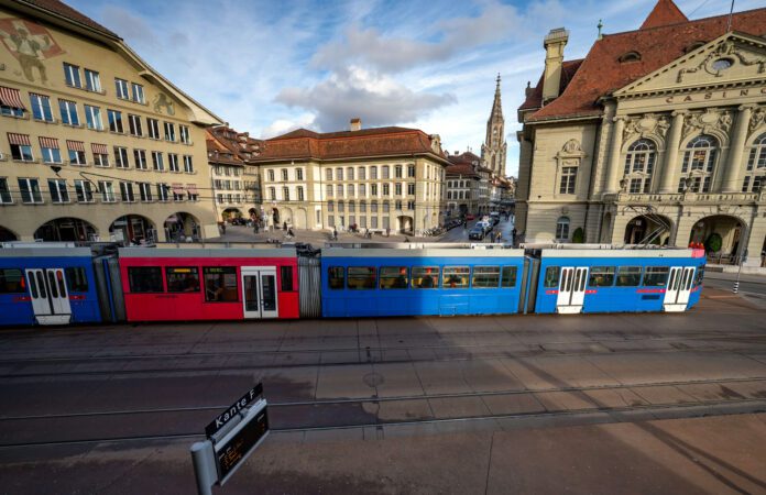 blaues Tram Abschied Be 48 89 1_RBS_23 1 25