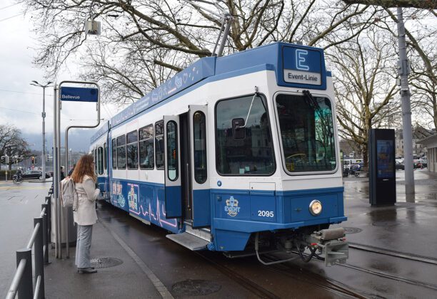 Event-Tram im Retro-Look VBZ 2095 7_Sandro Hartmeier_25 02 25