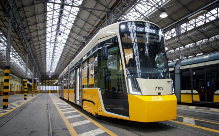 Mailand TRAMLINK-Milano ATM Stadler_19 2 25