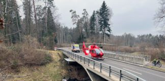 Thalheim Auto Bahntrasse_Kapo ZH_7 2 25